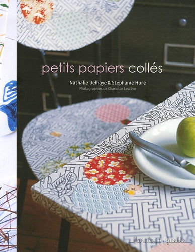 Petits papiers collés