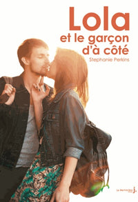 Lola et le garçon d'à côté