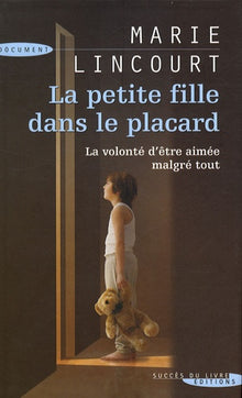La petite fille dans le placard