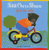 Petit Ours Brun fait du vélo