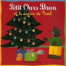 Petit ours brun et le sapin de Noël