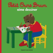 Petit ours brun aime dessiner
