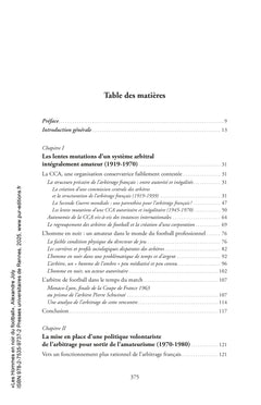 Les hommes en noir du football