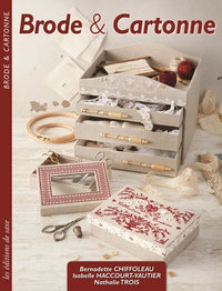 Brode & Cartonne. Cartonnage & point de croix