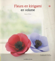 Fleurs en kirigami en volume