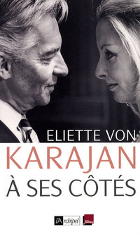 A ses côtés