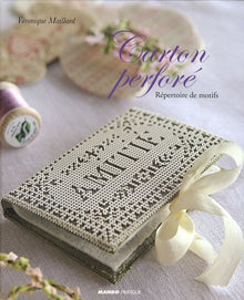 Carton perforé - répertoire de motifs