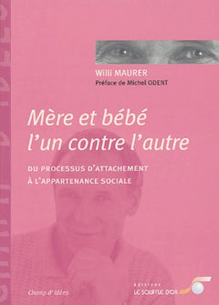 Mère et bébé, l'un contre l'autre