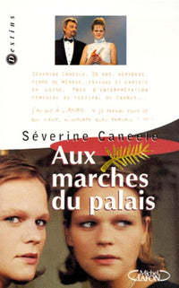 Aux marches du palais...