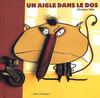 Un aigle dans le dos