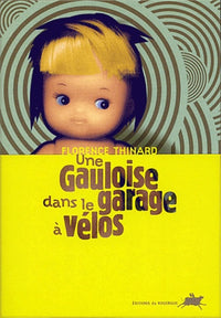 Une gauloise dans le garage à vélos