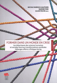 Former dans un monde en crise