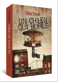 Un chien qui hurle
