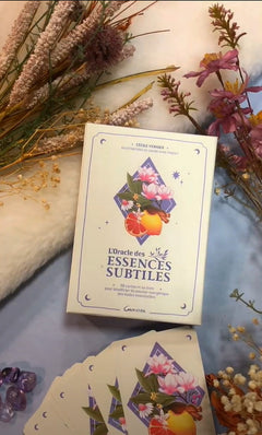 L'Oracle des essences subtiles - 50 cartes et un livre pour bénéficier du pouvoir énergétique des huiles essentielles - Coffret