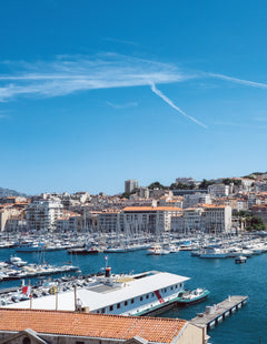 à la table de la bonne mère