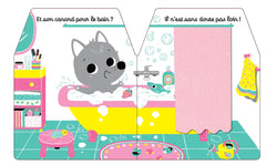 Bébé Loup cache-cache dans la maison