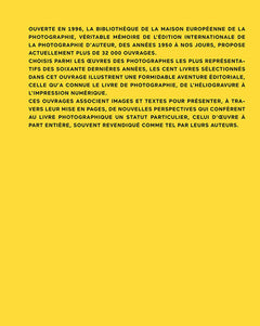 Une bibliothèque. Maison européenne de la photographie