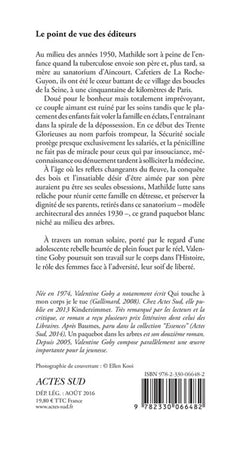 UN PAQUEBOT DANS LES ARBRES