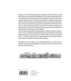 Arbres et arbustes en campagne