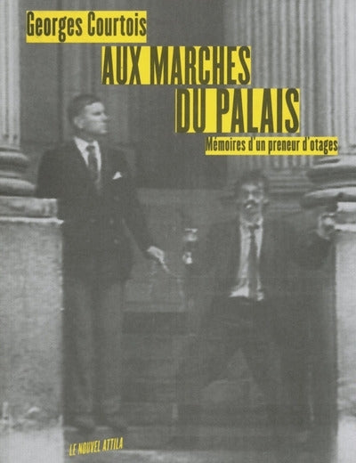 Aux marches du palais