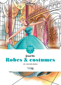 Robes & costumes