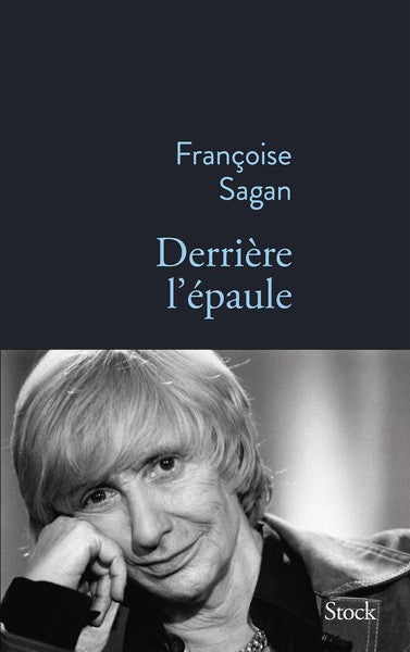 Derrière l'épaule...