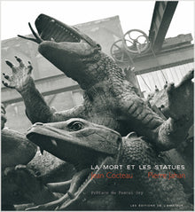 Mort et les statues