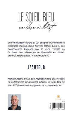 Le soleil bleu se lève à l'Est