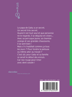 Nez rouge et dent cassée