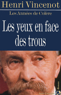 Les yeux en face des trous