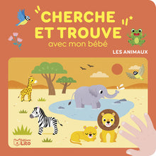 Je joue avec mon bébé animaux