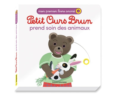Petit ours brun prend soin des animaux