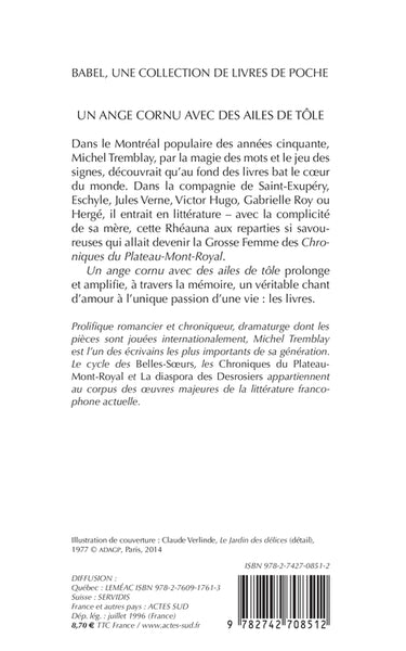 Un ange cornu avec des ailes de tôle