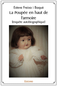 La Poupée en haut de l'armoire