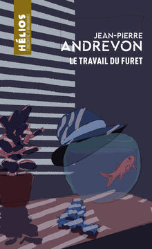 Le travail du furet à l'intérieur du poulailler