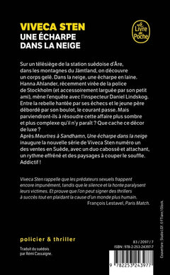 Une écharpe dans la neige