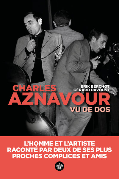 Aznavour vu de dos
