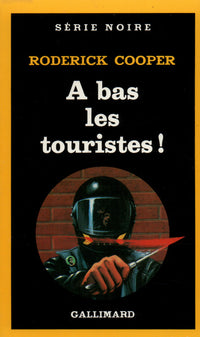 À bas les touristes !